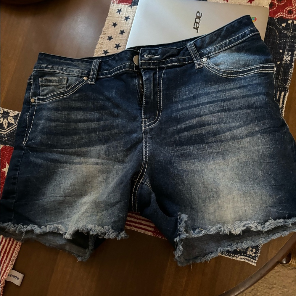 Women’s Shorts